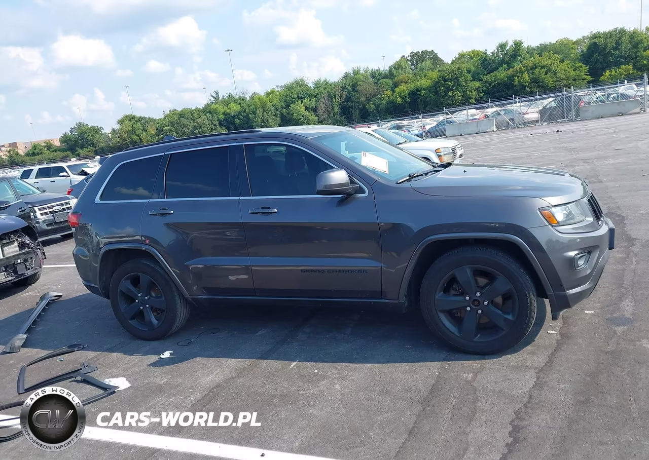 2015 Jeep Grand Cherokee Altitude VIN:1C4RJFAG7FC934182 - 14