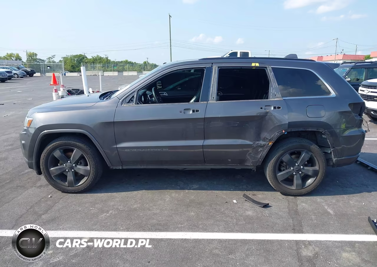 2015 Jeep Grand Cherokee Altitude VIN:1C4RJFAG7FC934182 - 15