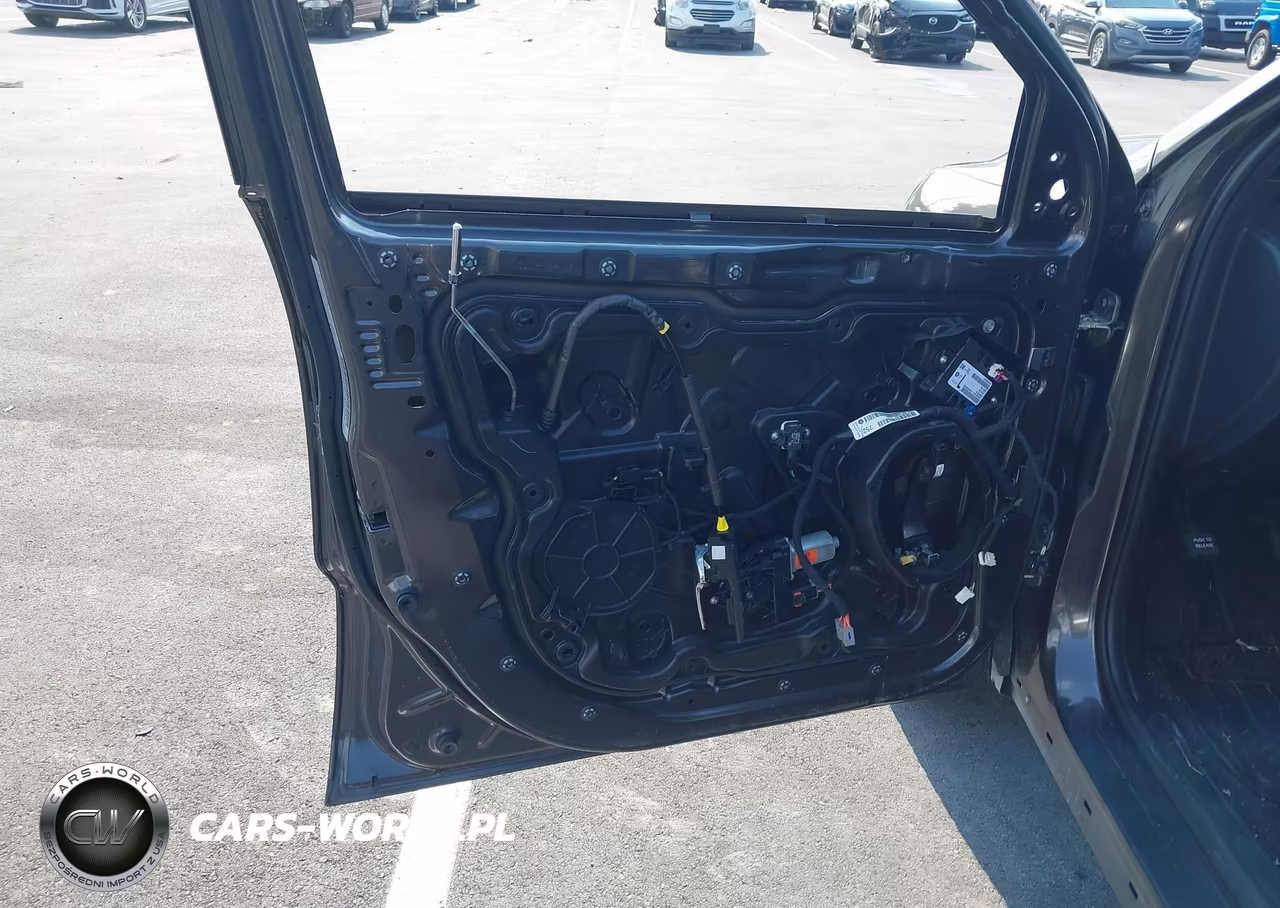 2015 Jeep Grand Cherokee Altitude VIN:1C4RJFAG7FC934182 - 18