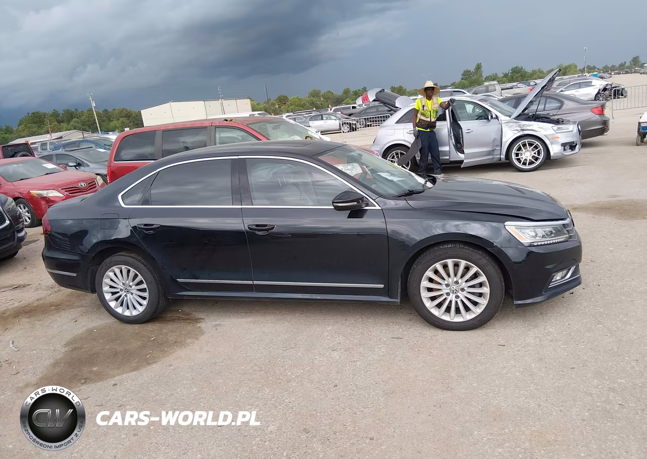 2017 Volkswagen Passat 1.8T Se VIN:1VWBT7A37HC018455 - 13