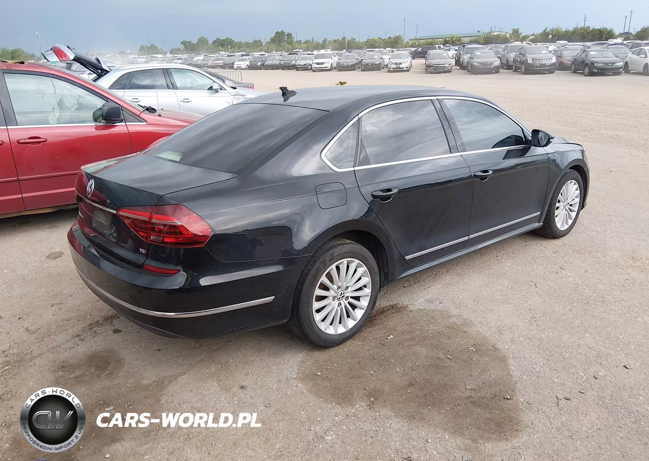 2017 Volkswagen Passat 1.8T Se VIN:1VWBT7A37HC018455 - 4