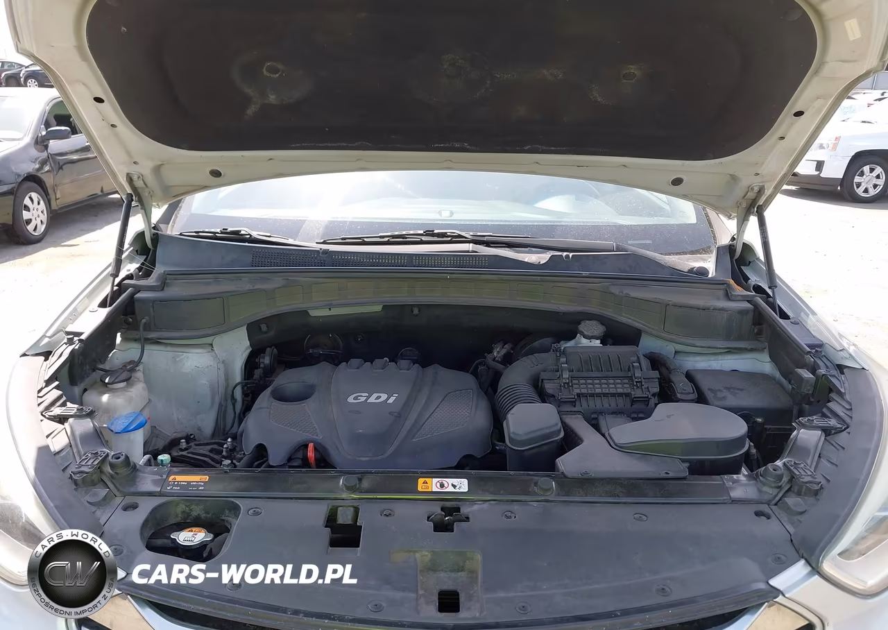 2015 Hyundai Santa Fe Sport 2.4L VIN:5XYZU3LB8FG291876 - 10