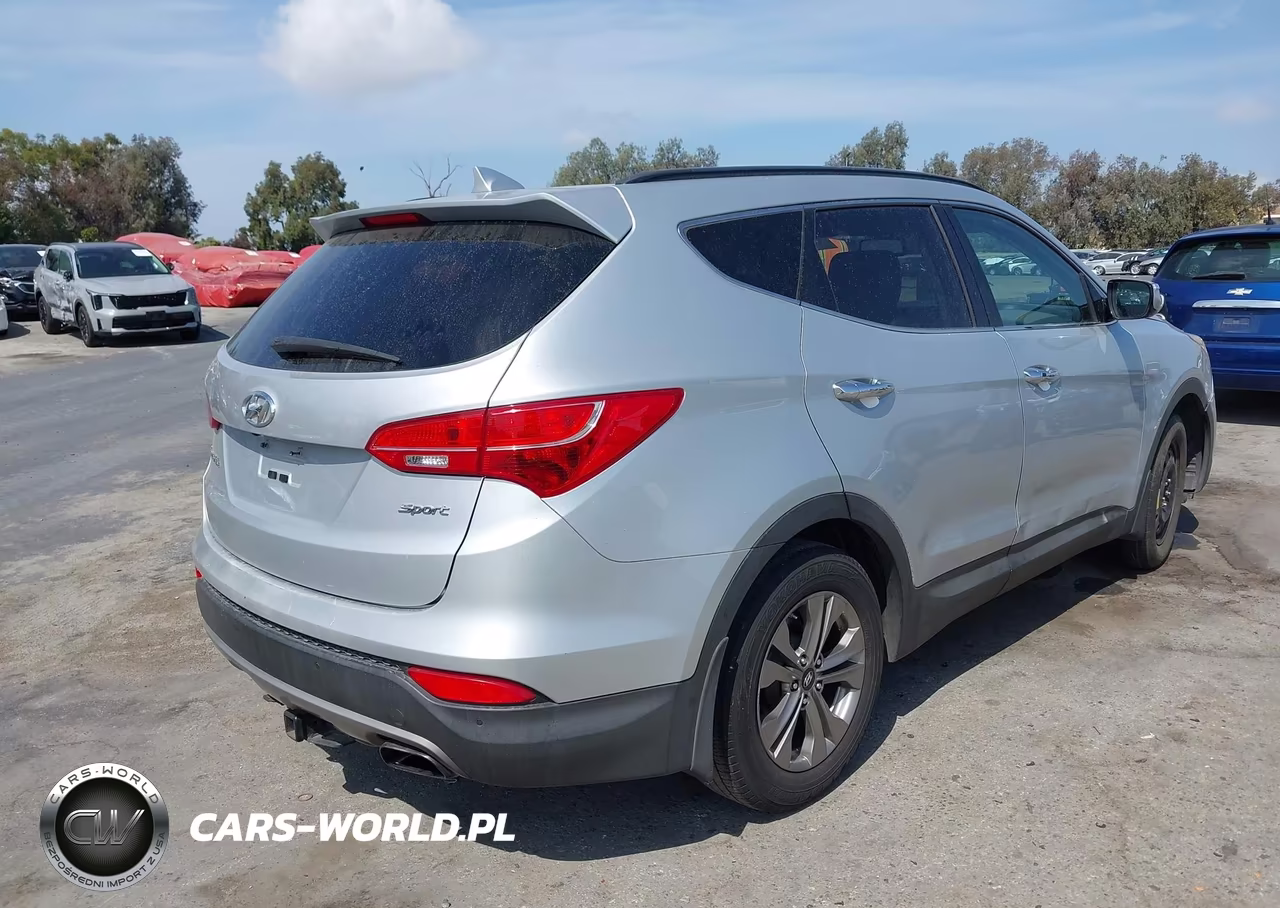 2015 Hyundai Santa Fe Sport 2.4L VIN:5XYZU3LB8FG291876 - 4