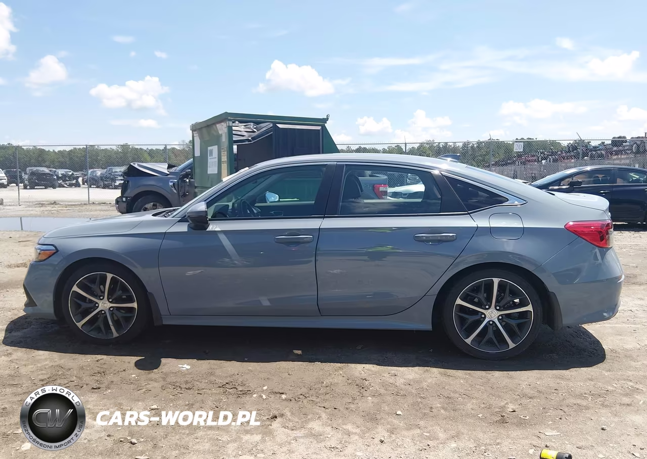 2024 Honda Civic Touring VIN:2HGFE1F94RH306474 - 13