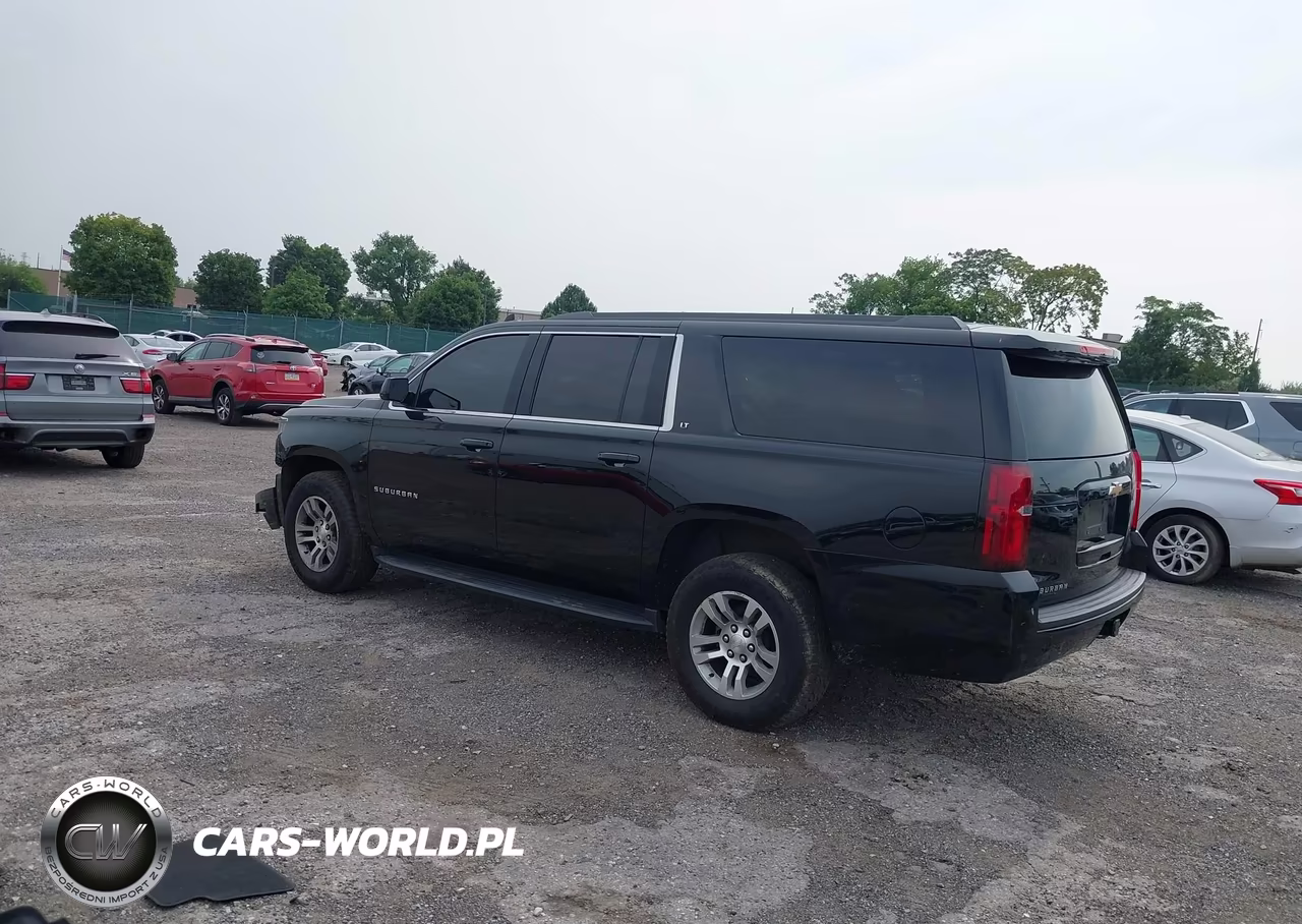 2019 Chevrolet Suburban Lt VIN:1GNSKHKC7KR269451 - 3