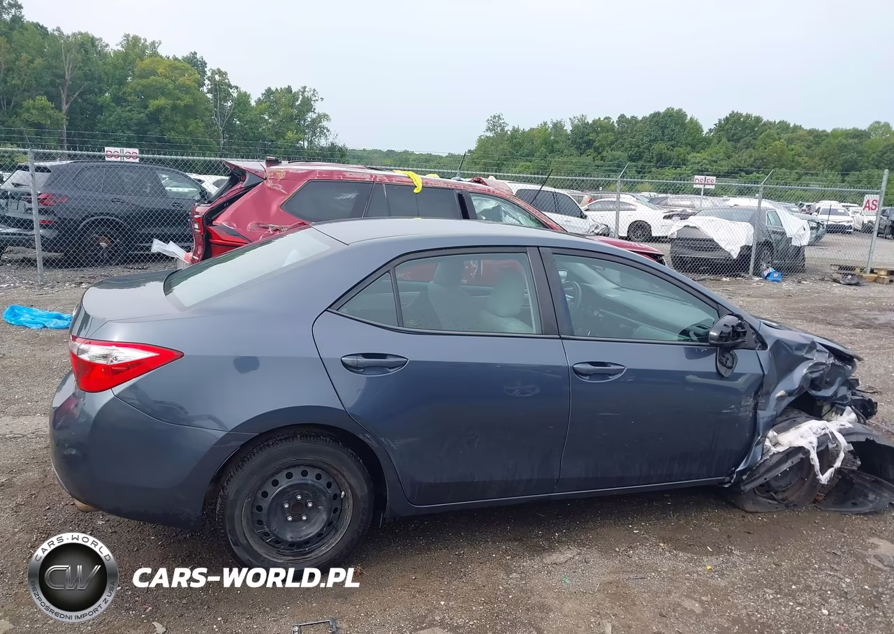 2016 Toyota Corolla Le VIN:2T1BURHE5GC682813 - 14