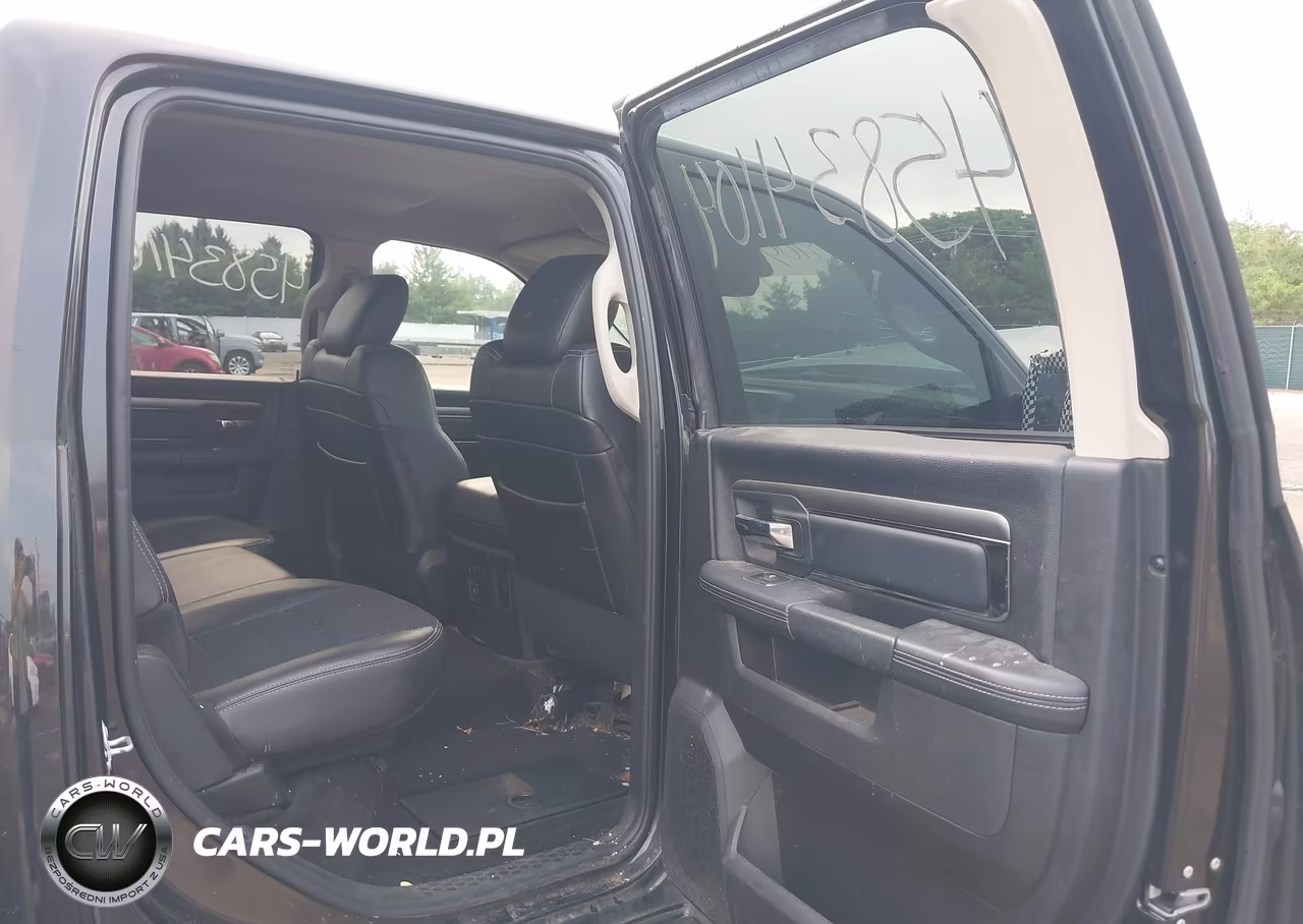 2017 Ram 1500 Night 4X4 5'7 Box VIN:1C6RR7MT9HS737845 - 8