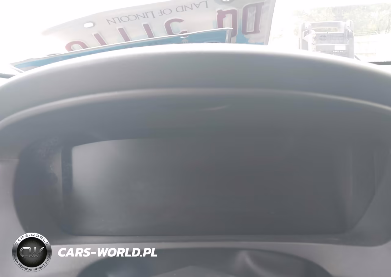 2018 Jaguar F-Pace 30T R-Sport VIN:SADCL2GX2JA282810 - 7