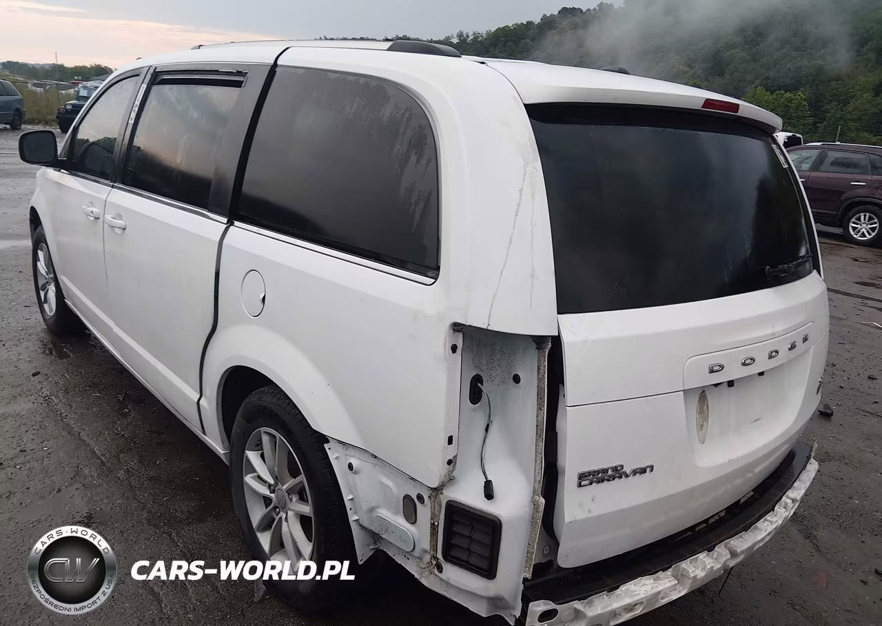 2019 Dodge Grand Caravan Sxt VIN:2C4RDGCG2KR804631 - 3