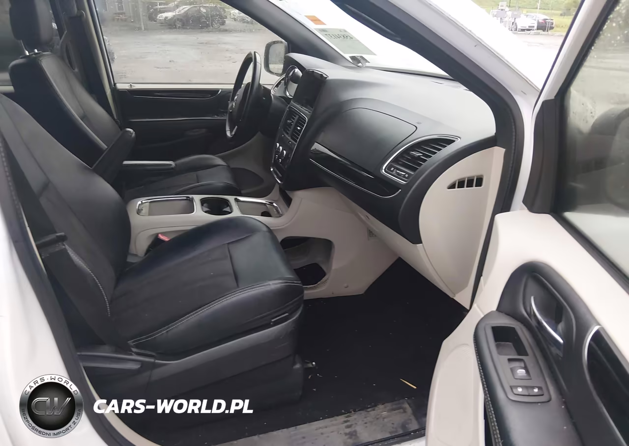 2019 Dodge Grand Caravan Sxt VIN:2C4RDGCG2KR804631 - 5