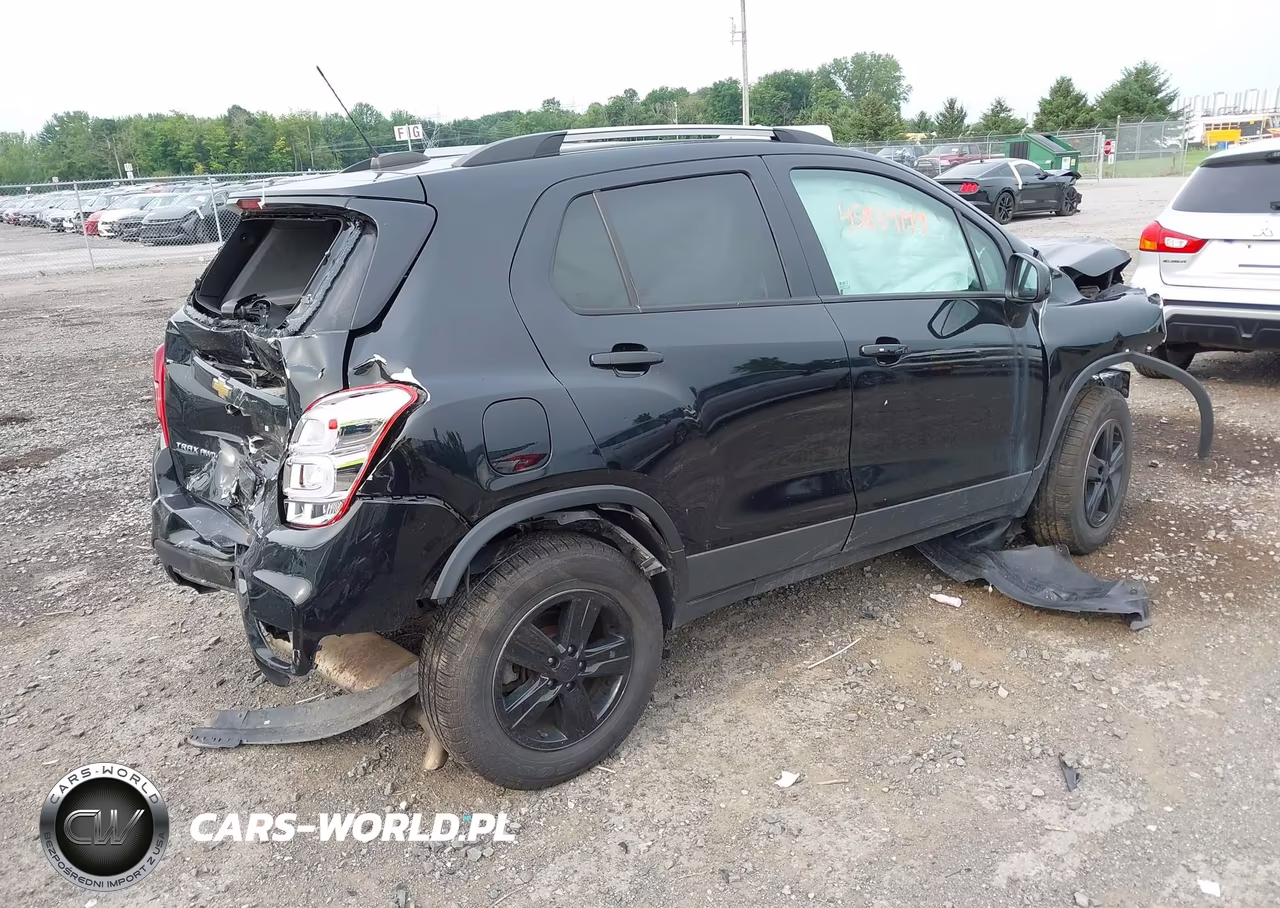 2022 Chevrolet Trax Awd Lt VIN:KL7CJPSM1NB515116 - 4