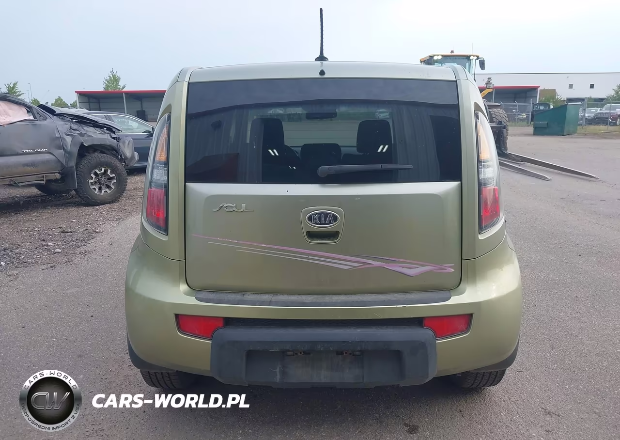 2010 Kia Soul + VIN:KNDJT2A23A7146084 - 15