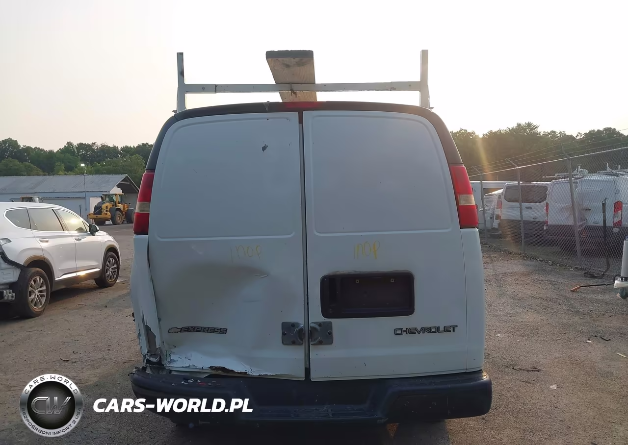 2005 Chevrolet Express VIN:1GCGG25V351209549 - 16