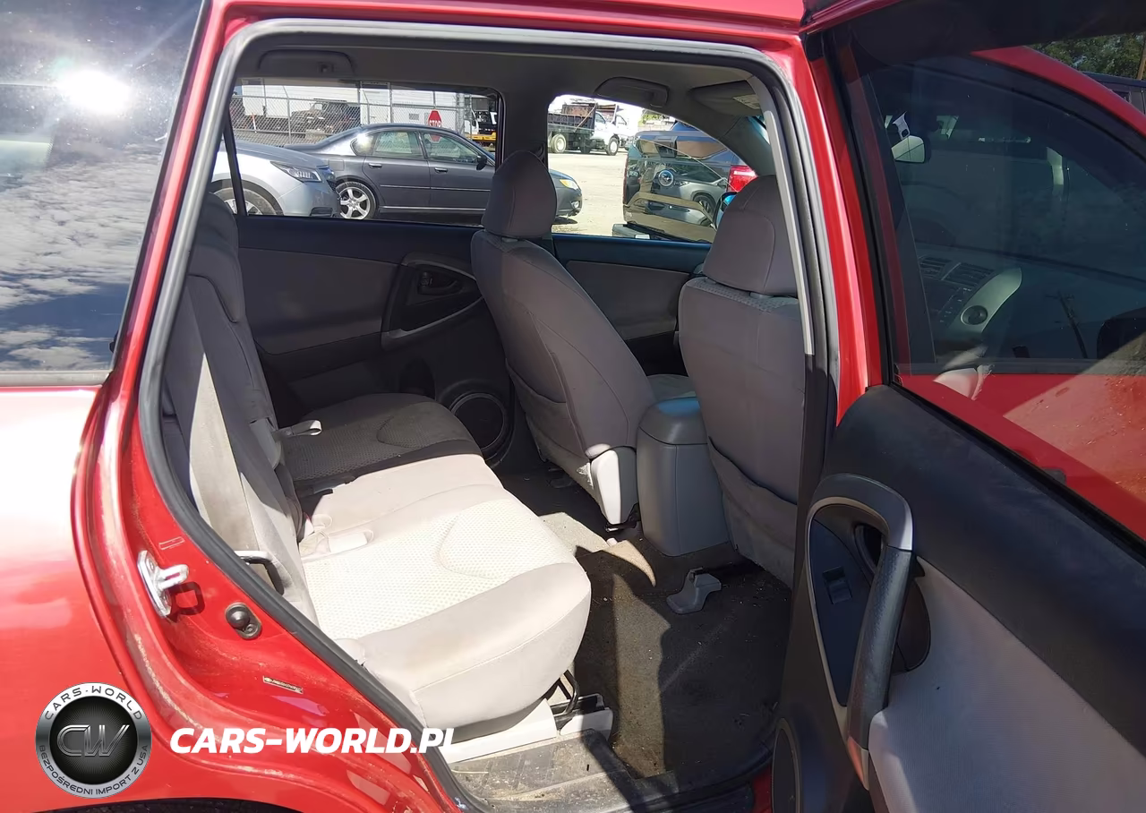 2007 Toyota Rav4 VIN:JTMBD33V276035037 - 8