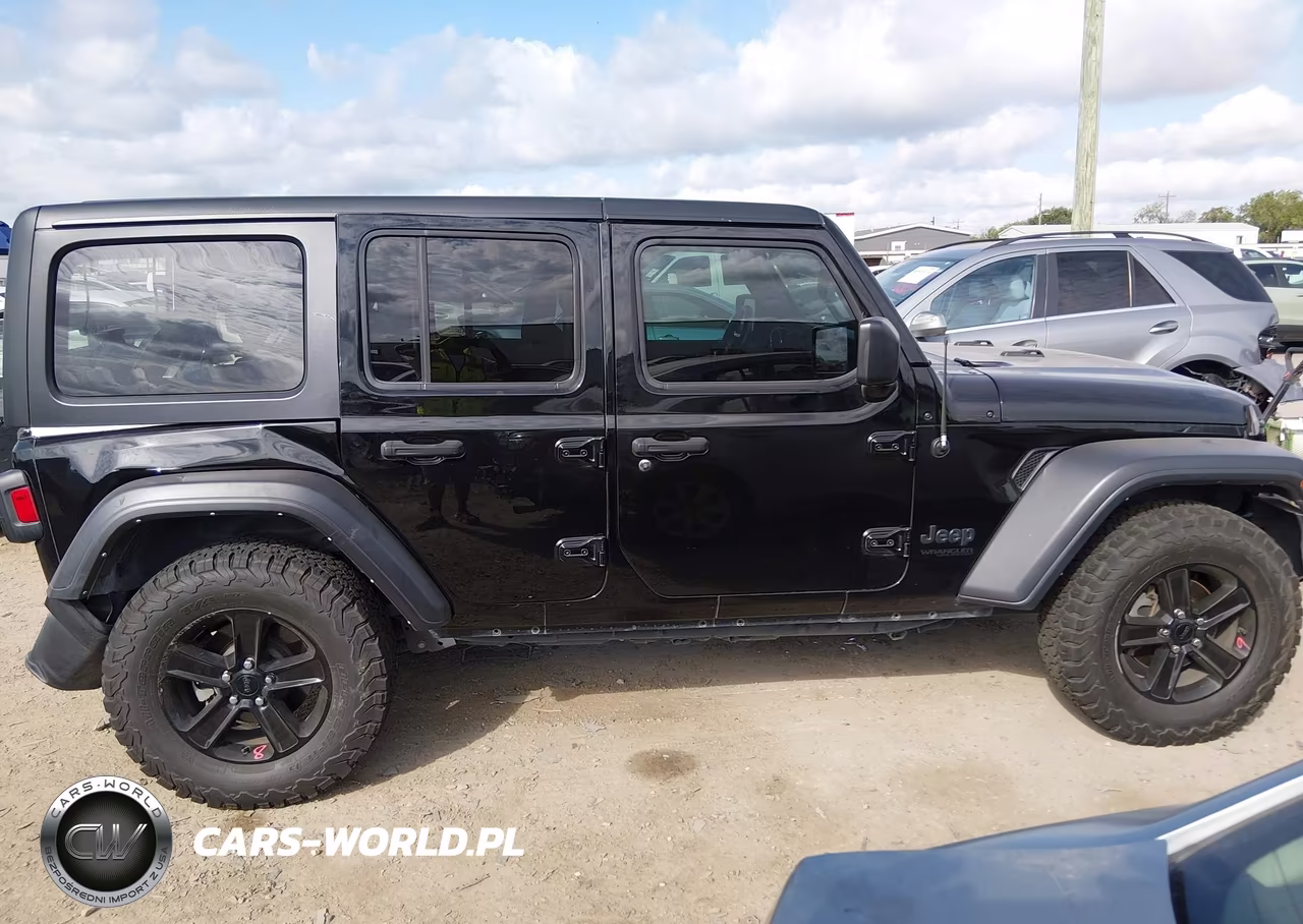 2022 Jeep Wrangler Unlimited Sport Altitude 4X4 VIN:1C4HJXDN5NW207695 - 13