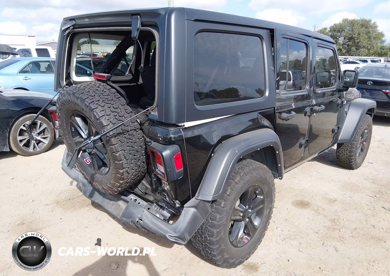 2022 Jeep Wrangler Unlimited Sport Altitude 4X4 VIN:1C4HJXDN5NW207695 - 4