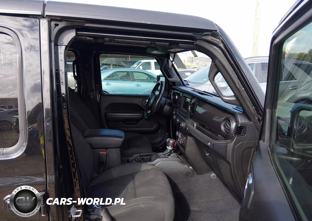 2022 Jeep Wrangler Unlimited Sport Altitude 4X4 VIN:1C4HJXDN5NW207695 - 5