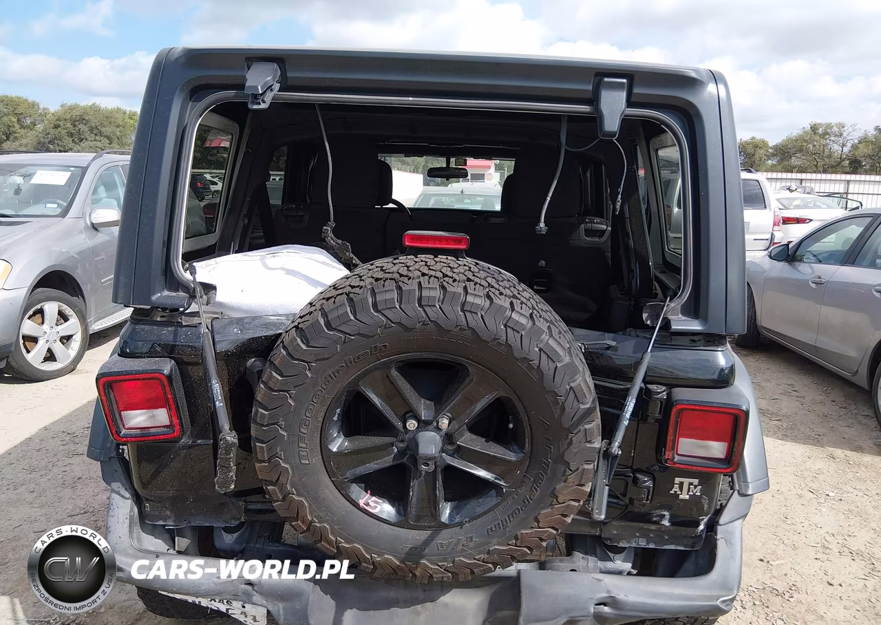 2022 Jeep Wrangler Unlimited Sport Altitude 4X4 VIN:1C4HJXDN5NW207695 - 6