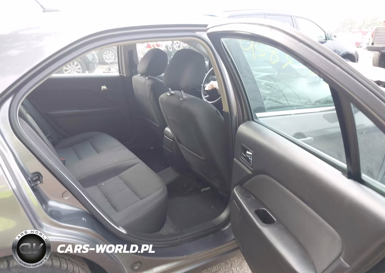 2011 Ford Fusion Se VIN:3FAHP0HAXBR207726 - 8