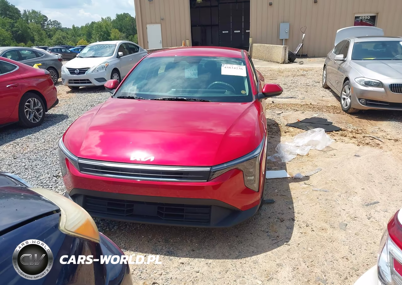 2025 Kia K4 Lxs VIN:3KPFT4DE1SE196569 - 12