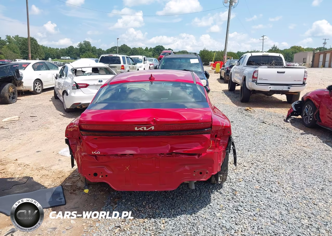 2025 Kia K4 Lxs VIN:3KPFT4DE1SE196569 - 16