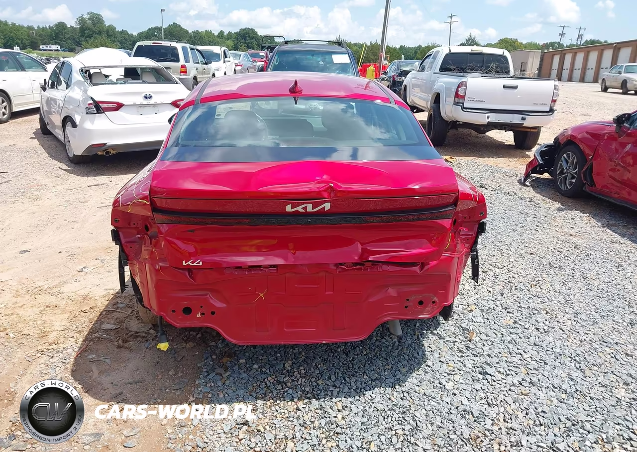 2025 Kia K4 Lxs VIN:3KPFT4DE1SE196569 - 6