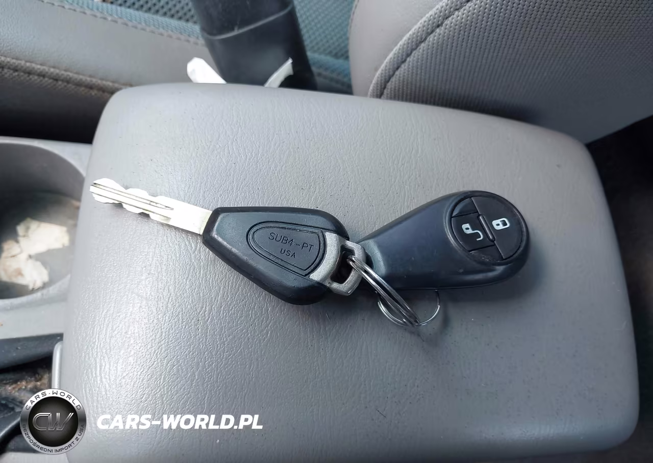 2005 Subaru Forester 2.5X VIN:JF1SG63615H755521 - 11