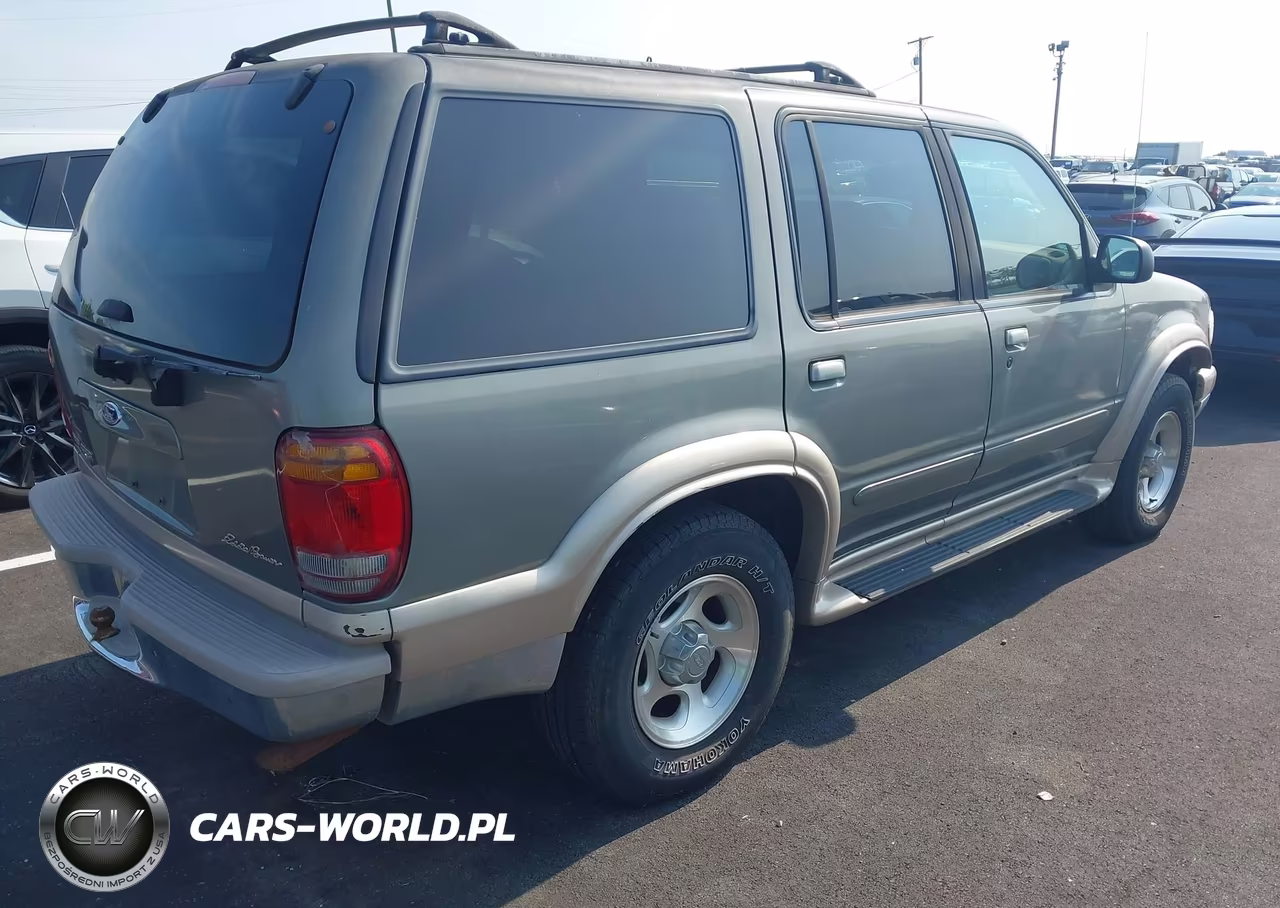 2000 Ford Explorer Eddie Bauer VIN:1FMZU74E5YZA35727 - 4
