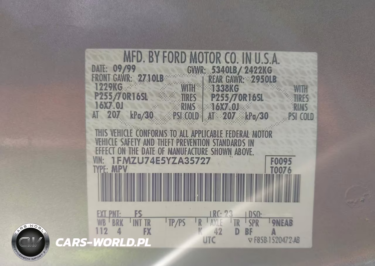 2000 Ford Explorer Eddie Bauer VIN:1FMZU74E5YZA35727 - 9