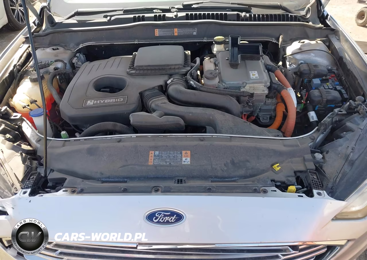 2018 Ford Fusion Hybrid S VIN:3FA6P0UU1JR122957 - 10