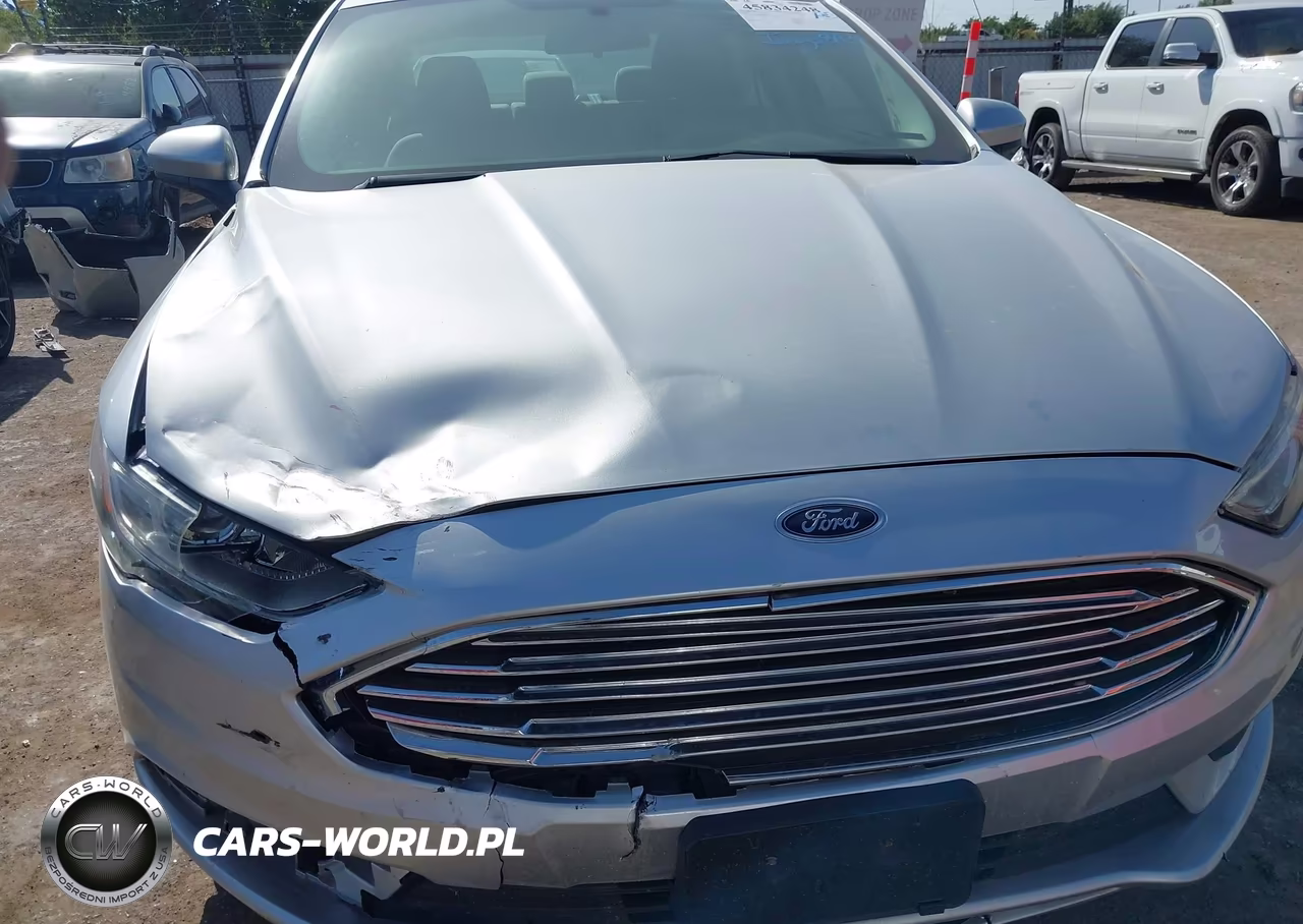 2018 Ford Fusion Hybrid S VIN:3FA6P0UU1JR122957 - 6