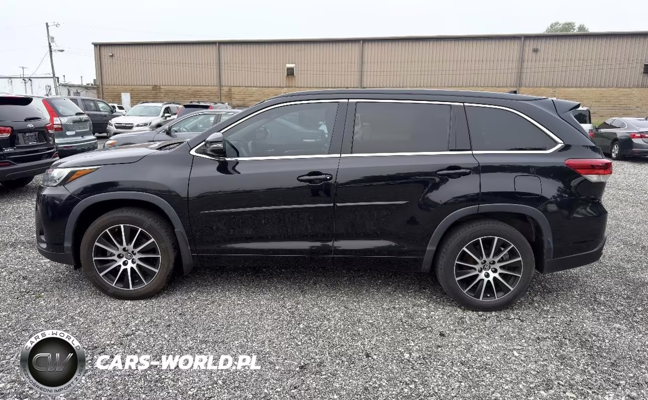 2018 Toyota Highlander Se VIN:5TDJZRFH2JS542677 - 13