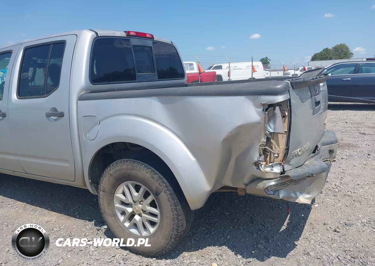 2017 Nissan Frontier Pro-4X-S-Sl-Sv VIN:1N6AD0EV2HN704029 - 6