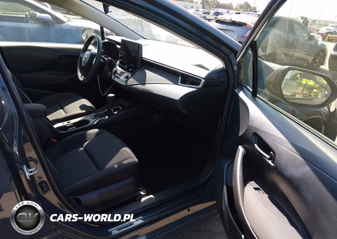 2024 Toyota Corolla Le VIN:JTDB4MEE1R3021802 - 5