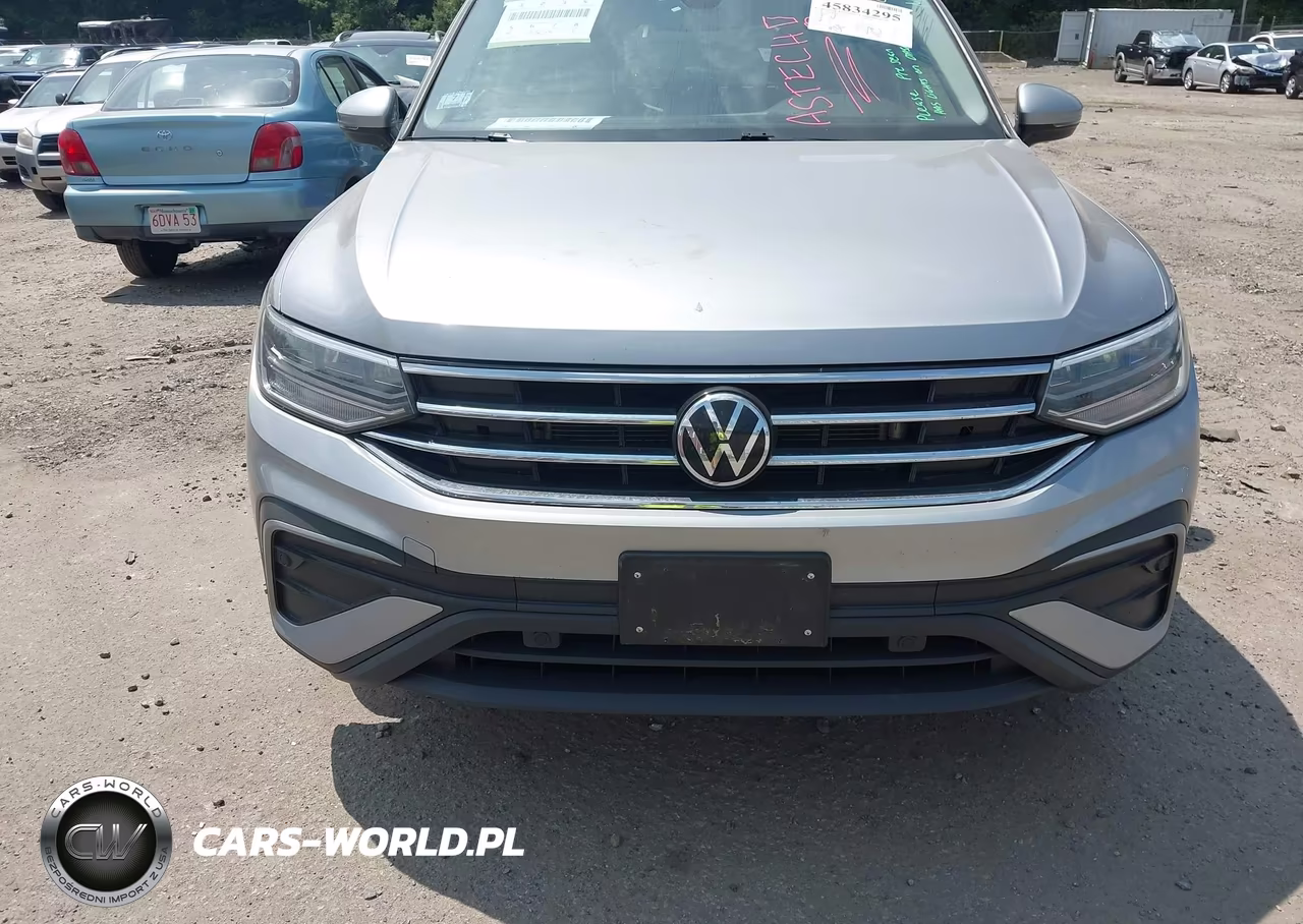 2023 Volkswagen Tiguan 2.0T S VIN:3VVRB7AX7PM109232 - 11