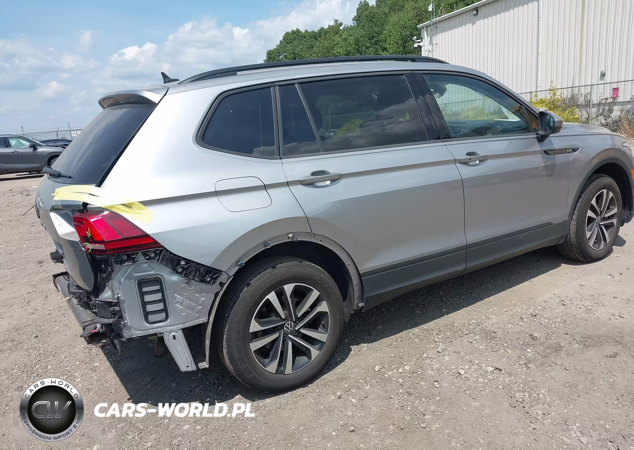 2023 Volkswagen Tiguan 2.0T S VIN:3VVRB7AX7PM109232 - 4