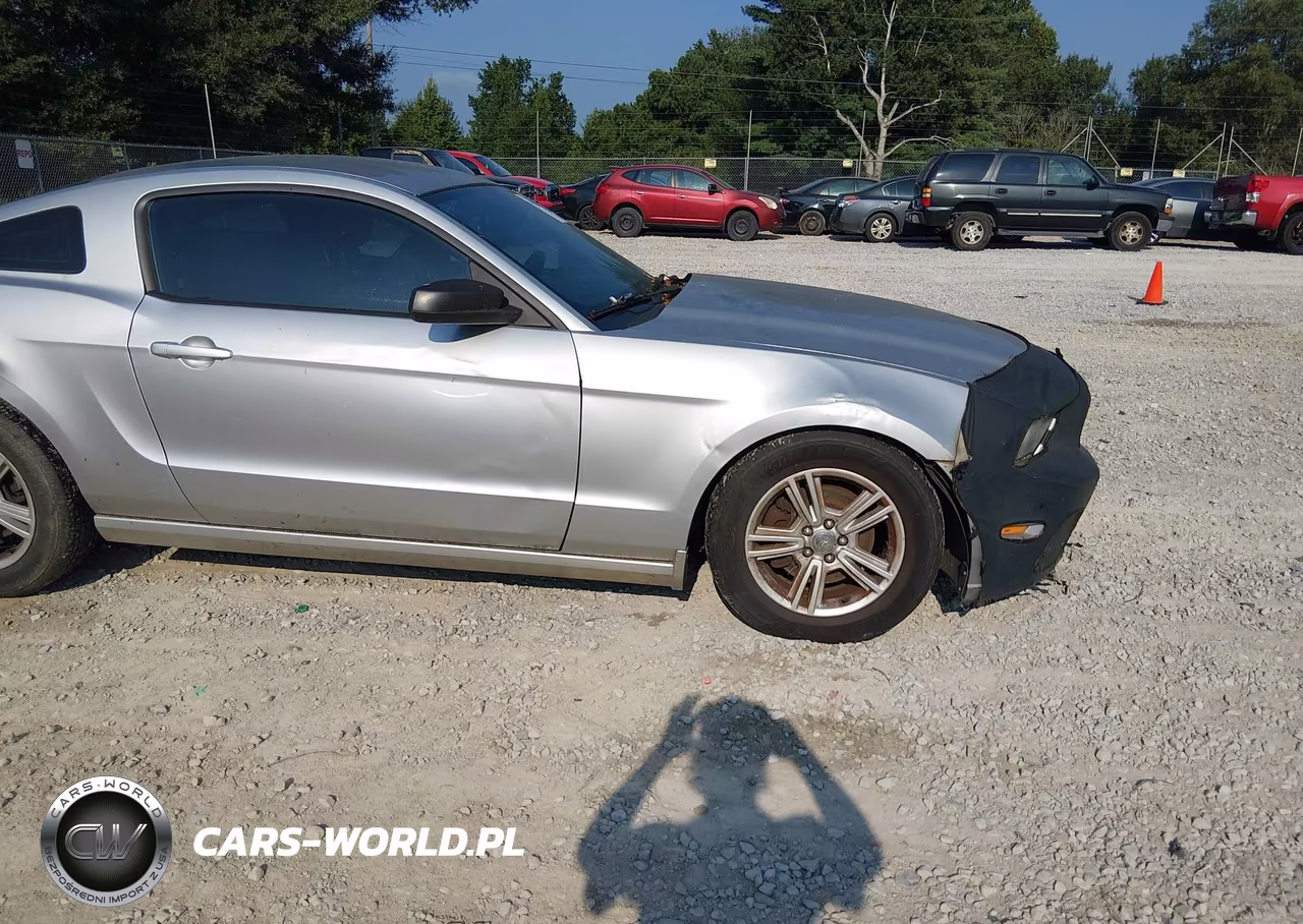 2014 Ford Mustang V6 VIN:1ZVBP8AM5E5276346 - 6