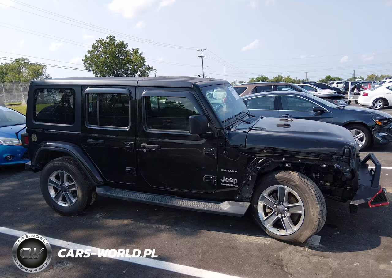 2020 Jeep Wrangler Unlimited Sahara 4X4 VIN:1C4HJXEN9LW199676 - 13