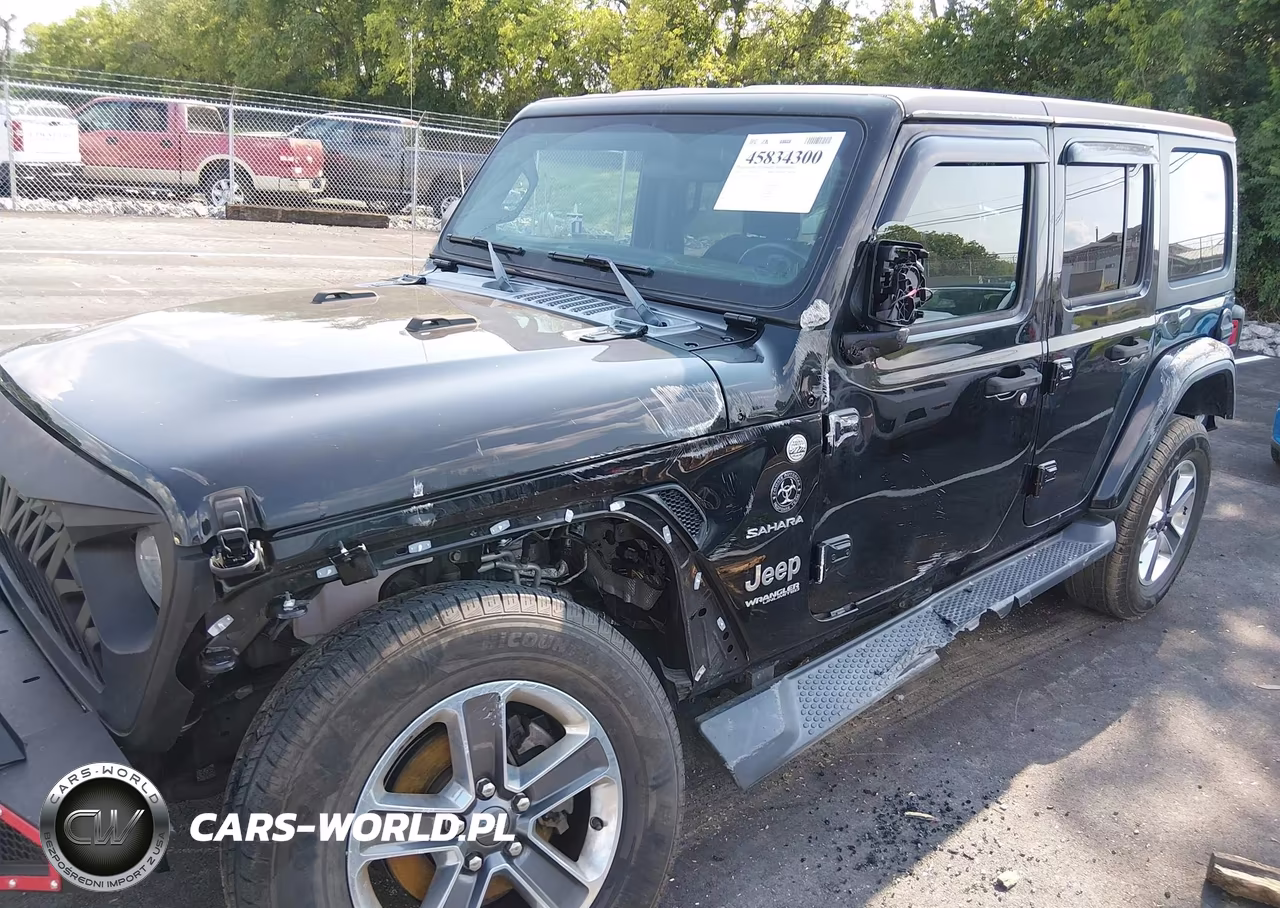 2020 Jeep Wrangler Unlimited Sahara 4X4 VIN:1C4HJXEN9LW199676 - 6
