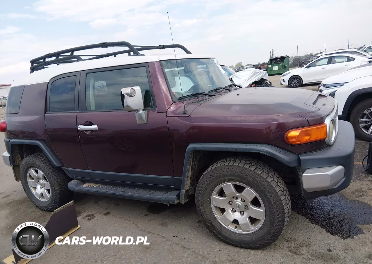 2007 Toyota Fj Cruiser VIN:JTEBU11F570021390 - 13
