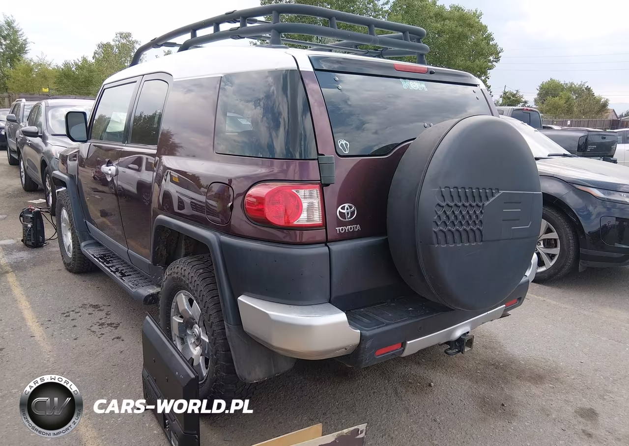 2007 Toyota Fj Cruiser VIN:JTEBU11F570021390 - 3