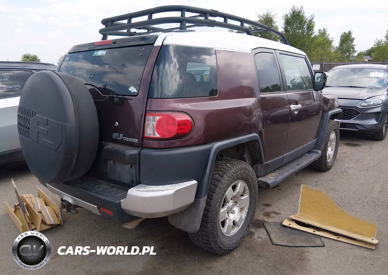 2007 Toyota Fj Cruiser VIN:JTEBU11F570021390 - 4