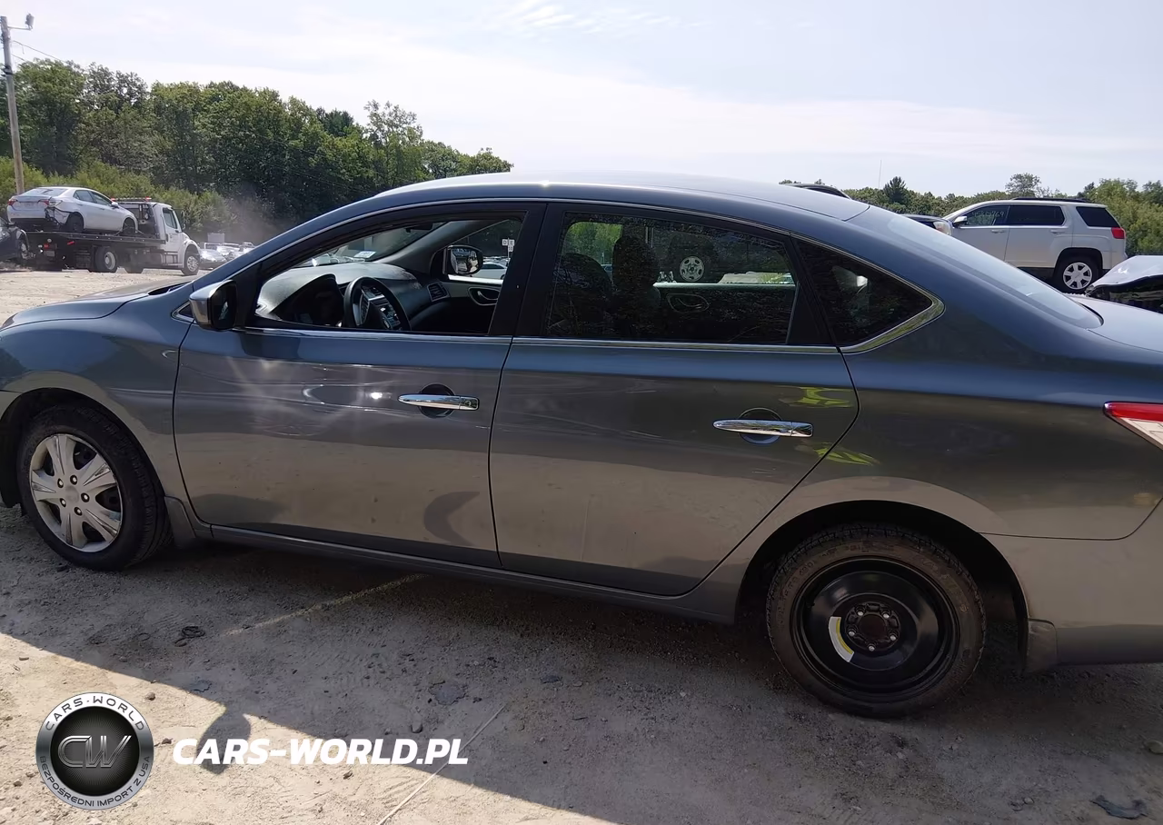 2015 Nissan Sentra S VIN:3N1AB7AP9FY320325 - 13