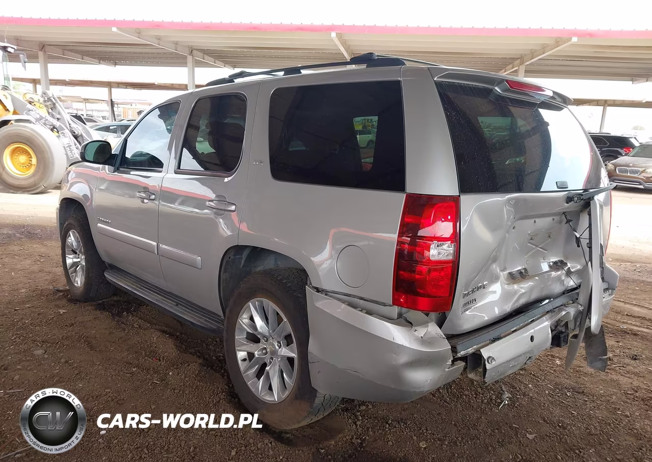 2007 Chevrolet Tahoe Ltz VIN:1GNFK13097J156541 - 3