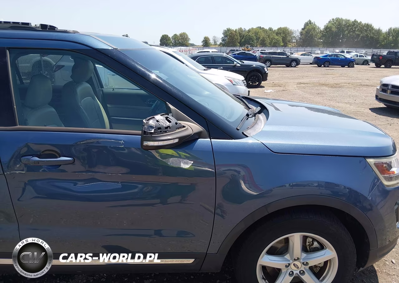 2019 Ford Explorer Xlt VIN:1FM5K7D84KGB02156 - 6