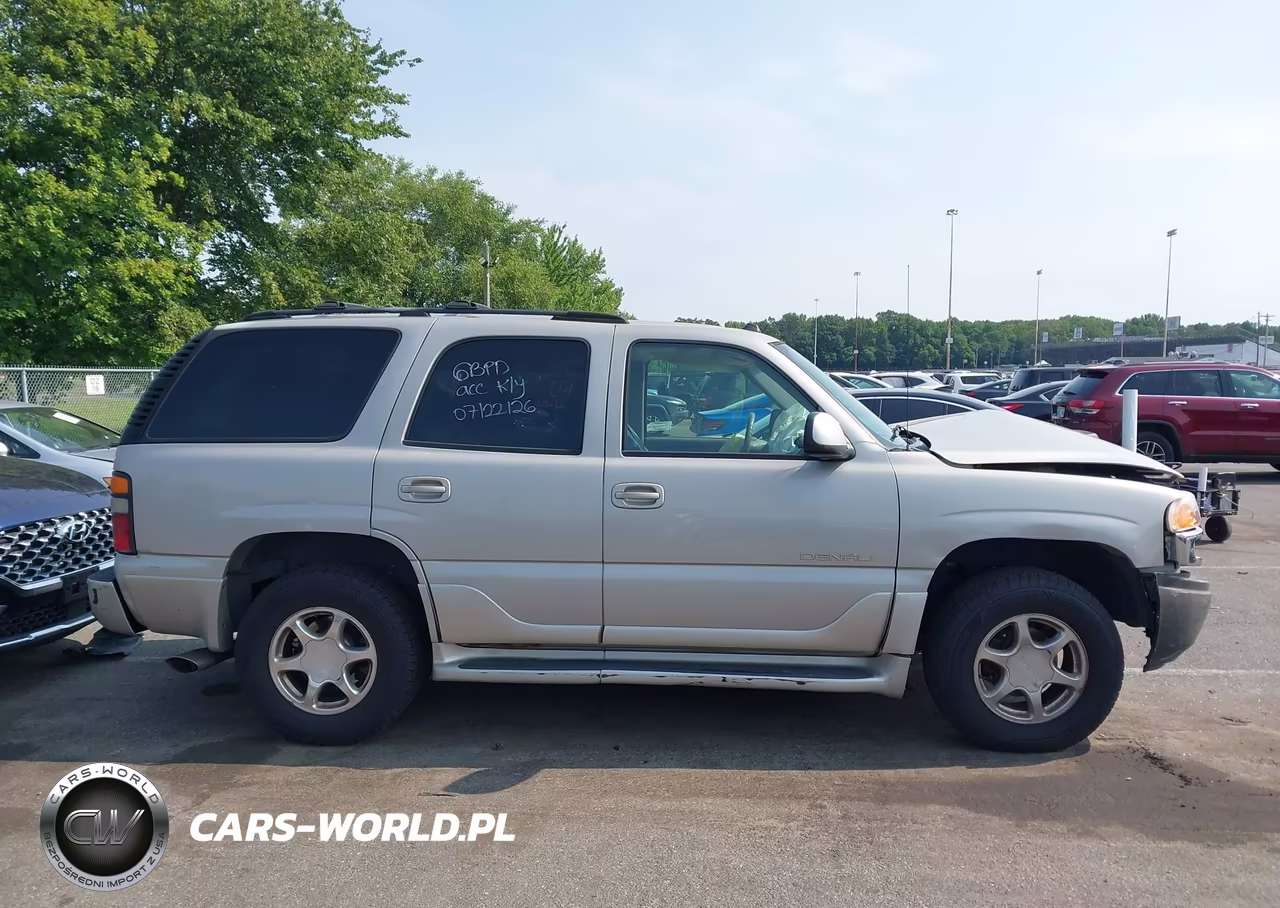 2004 GMC Yukon Denali VIN:1GKEK63UX4J295114 - 13