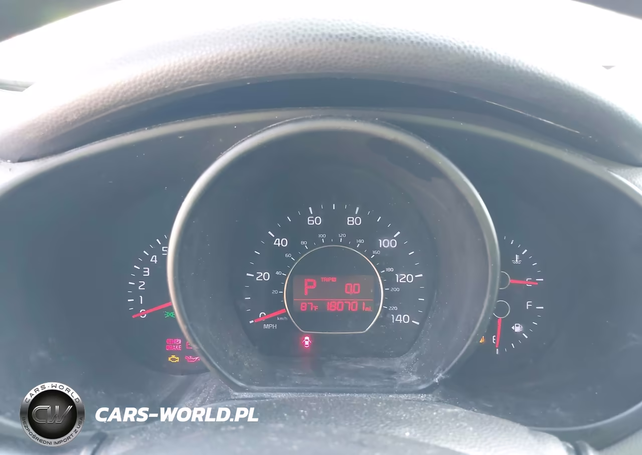 2014 Kia Soul VIN:KNDJN2A28E7715236 - 7