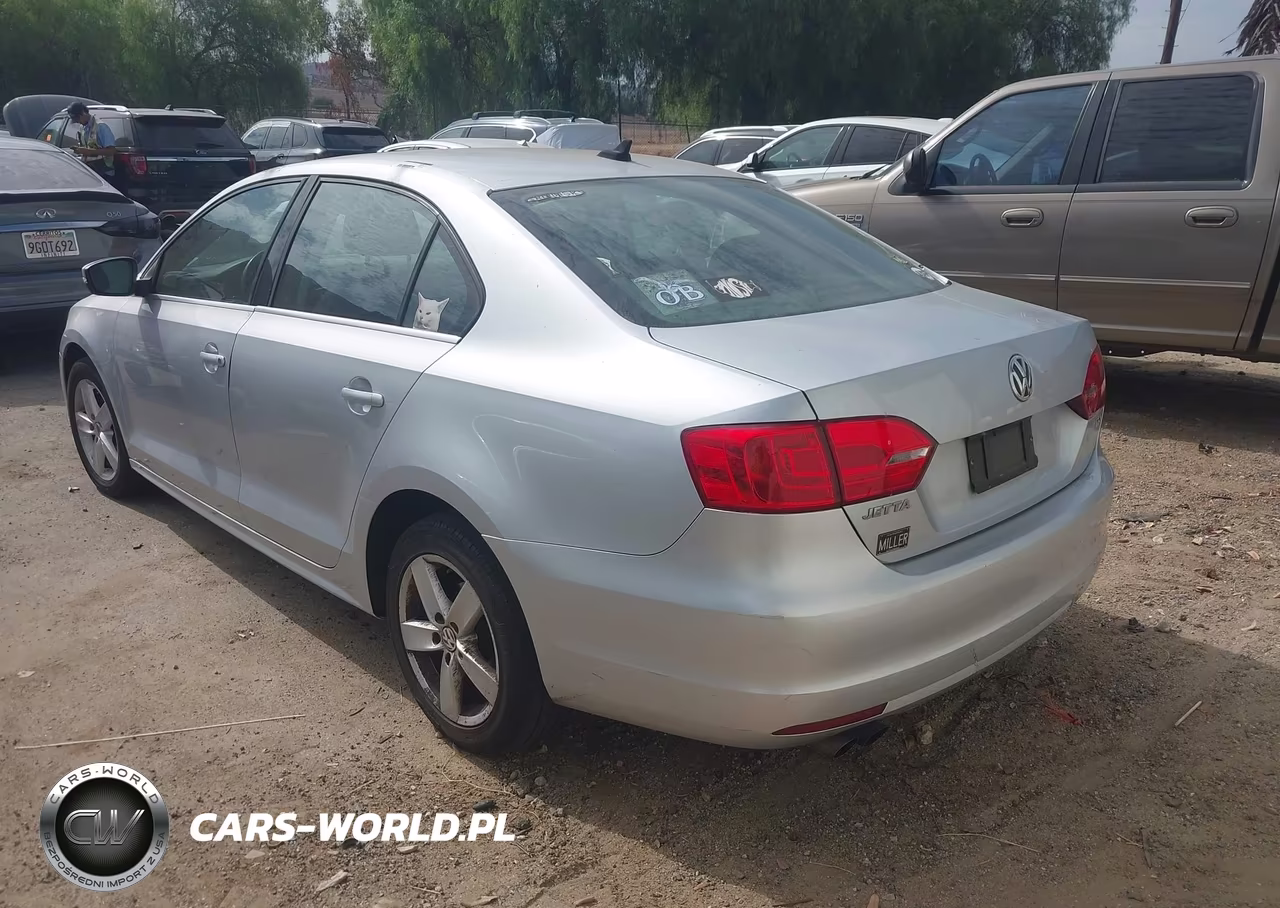 2013 Volkswagen Jetta 2.0L Tdi VIN:3VW3L7AJ3DM273082 - 3
