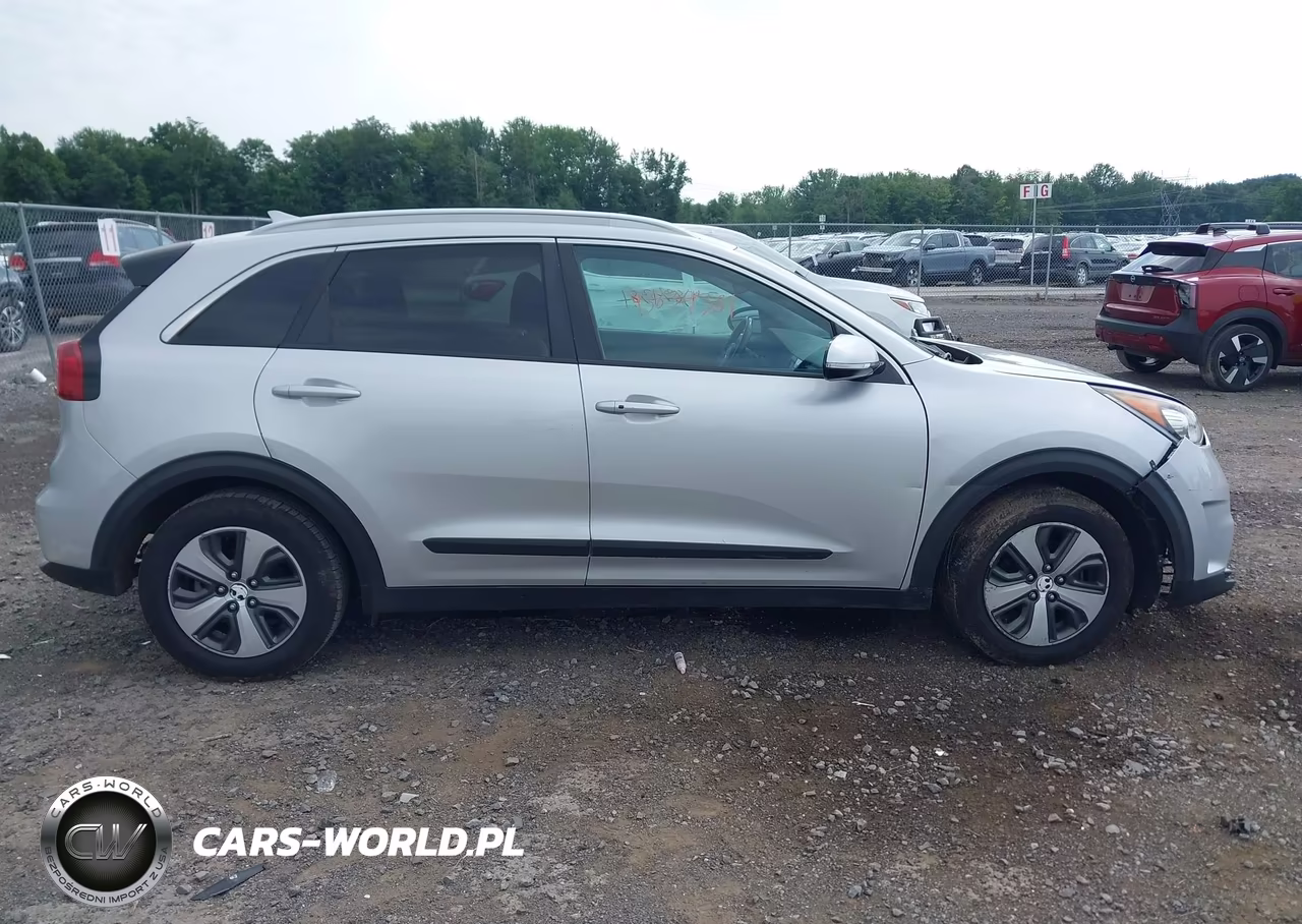 2017 Kia Niro Ex VIN:KNDCC3LC8H5064443 - 13