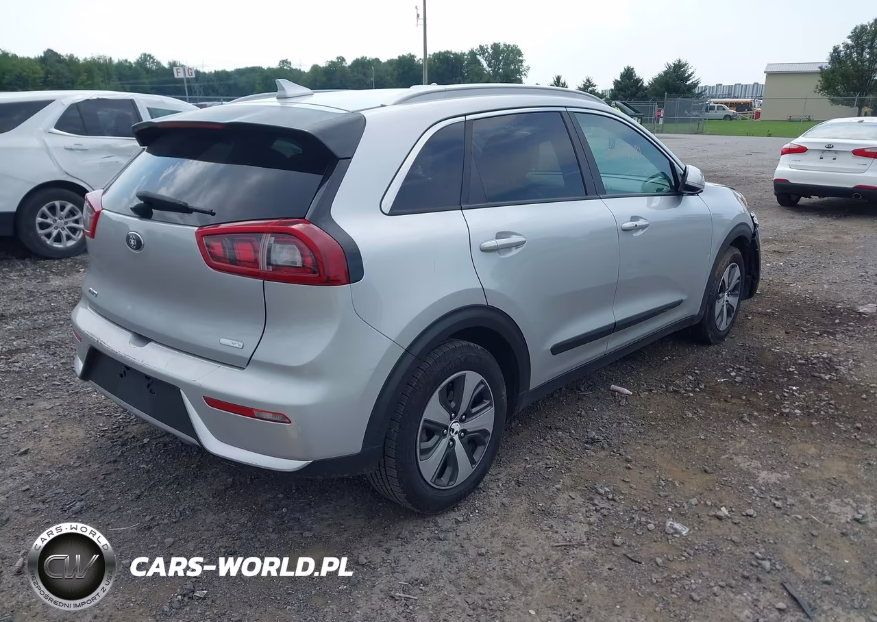 2017 Kia Niro Ex VIN:KNDCC3LC8H5064443 - 4